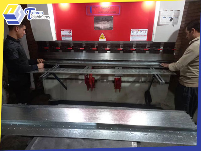 قیمت سینی کابل در کارخانه تولیدی تهران سینی کابل با استانداردهای لازم و دستگاه های پیشرفته جدید